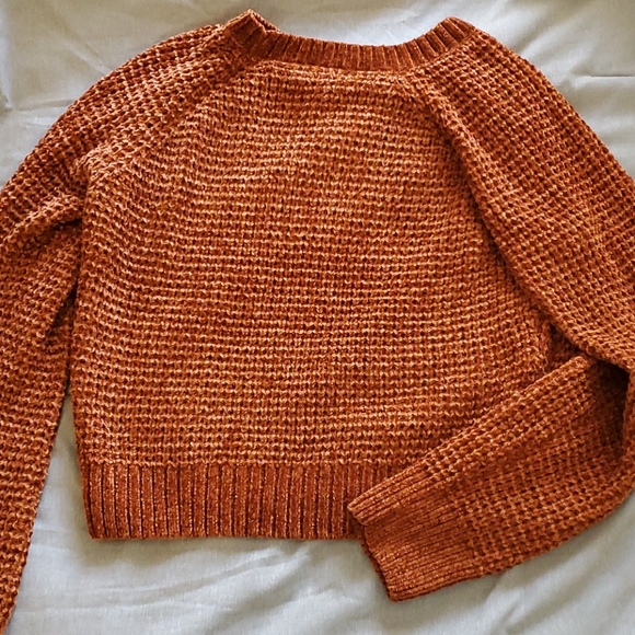 Orange Cropped Sweater - Picture 1 of 2